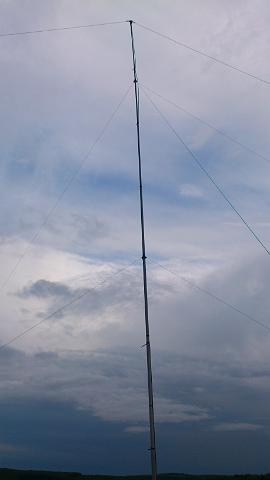 189 A uz stoji v 10m vzske FD4 v plnej verzii pripravena aj na 1,8 MHz !.jpg